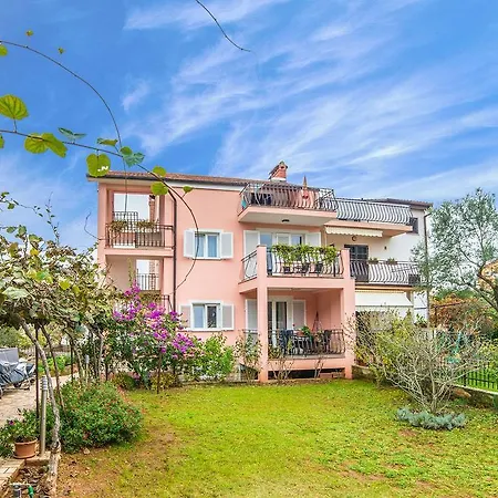Vesna Apartament *